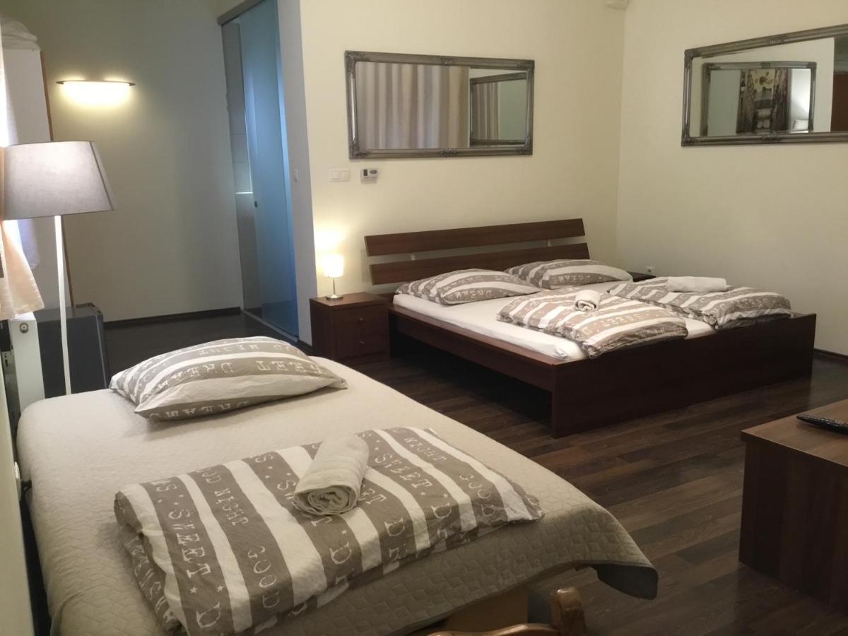 Appartement Corso Quiet à Budapest Extérieur photo